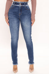 Florence Fray Hem Skinny Jeans - Dark Wash Ins Street